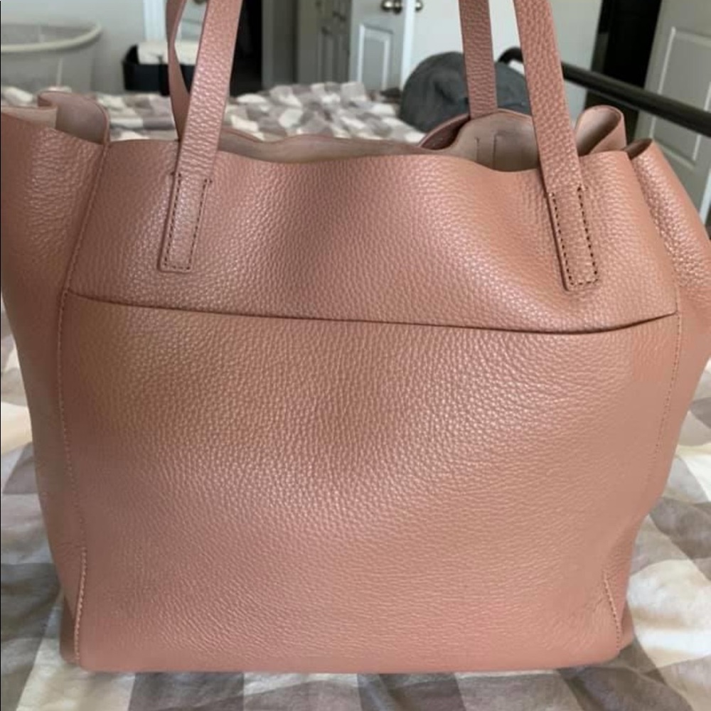 Kate Spade Purse - Picture 3 of 5